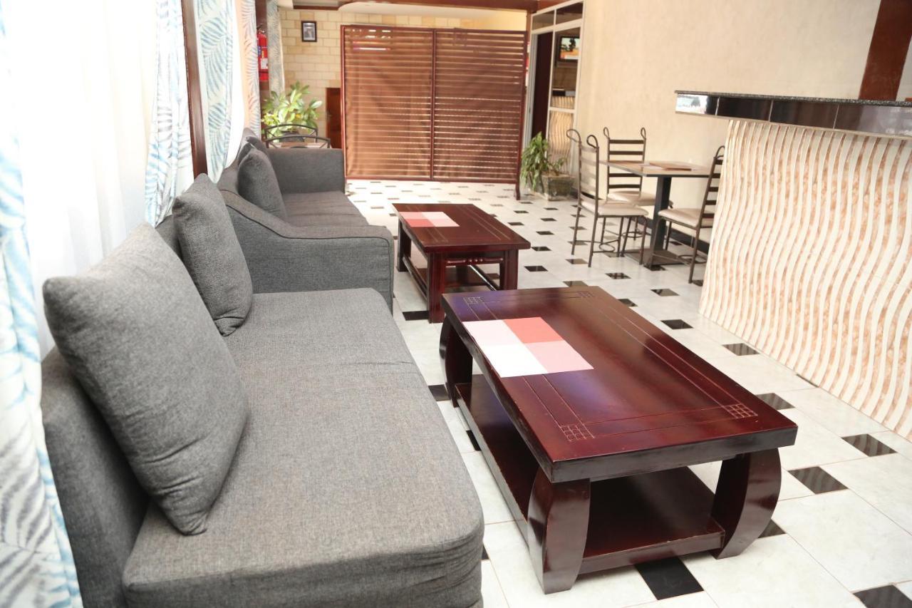 كامبالا Harts Motel المظهر الخارجي الصورة